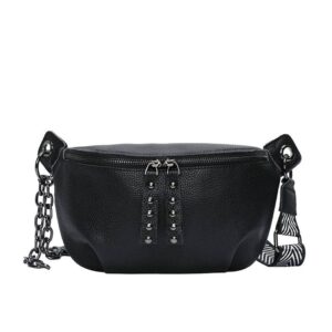 sac banane bandoulière Svart en cuir véritable avec chaine sur fond Vit