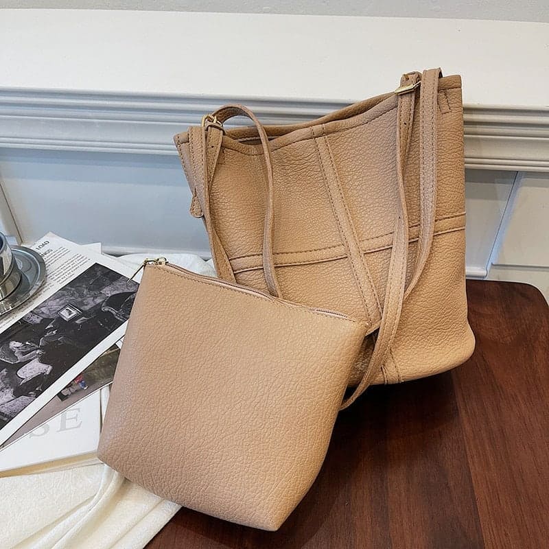 Beige syntetläder tote väska
