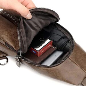 Liten unisex ryggsäck i syntetläder