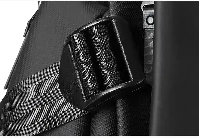 Vattentålig nylon axelväska 2.0