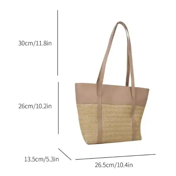 Brun beige flätad shoppingväska med mått 30x26,5x13,5 cm.