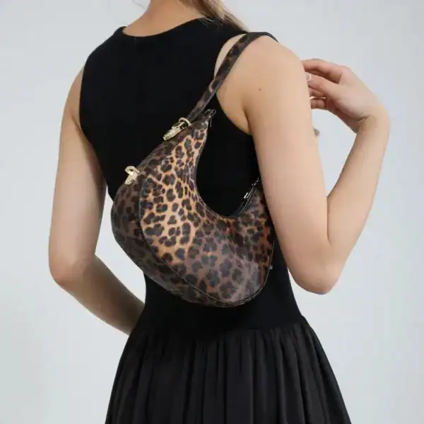 Leopardmönstrad hoboväska bära på axeln, modeaccessoarer för kvinnor.