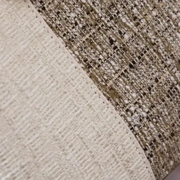 Marinblå tvåfärgad hinkväska, textil med beige och marinblå färgtoner.