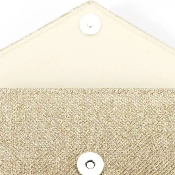 Silver glitterclutch med kedja, Axelväska, glittrig handväska, elegant klädselplånbok.