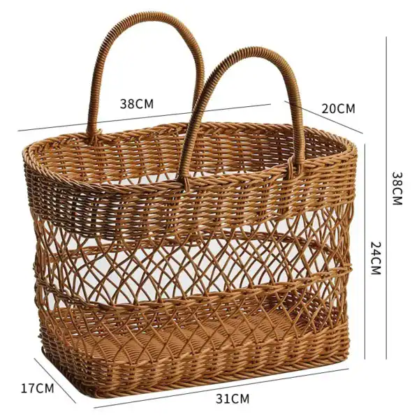 Stor korgväska i rattan, med mått 38x20x38 cm, perfekt för shopping och strand.