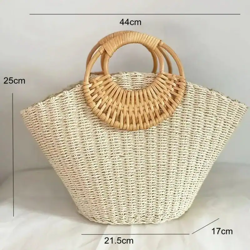 Stråväska med rundade handtag, storlek 44x25x21,5 cm, sommarväska.