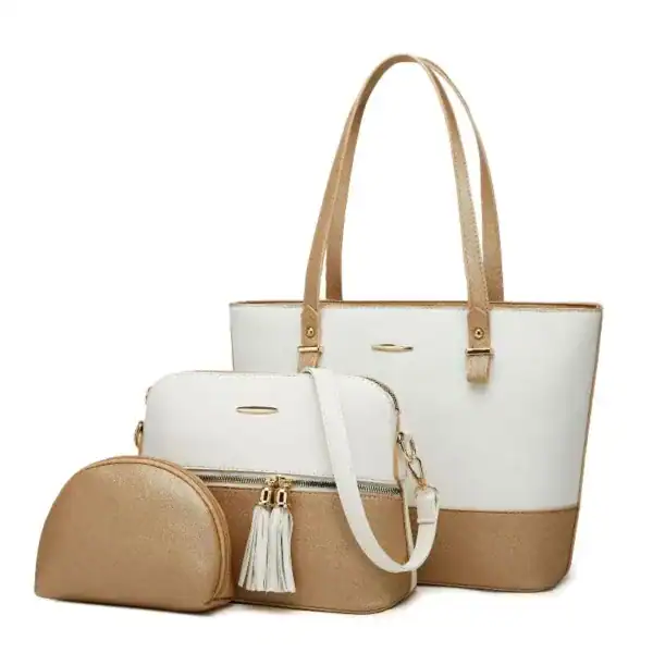 Vit beige väskset med stor handväska, axelväska och liten plånbok.