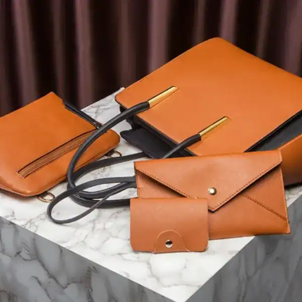 Vit vinröd Axelväska, läderhandväskor och accessoarer i elegant design.